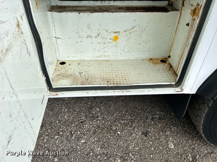 image for item EG1083 2012 International DuraStar 4300 utility / service truck