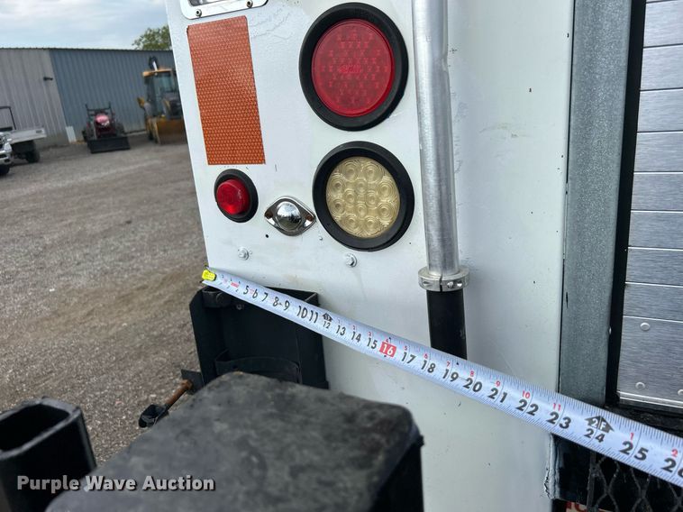 image for item EG1083 2012 International DuraStar 4300 utility / service truck