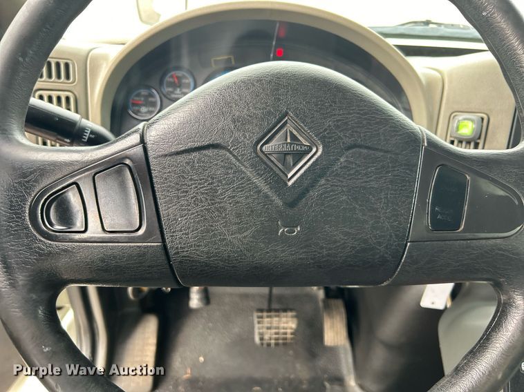 image for item EG1083 2012 International DuraStar 4300 utility / service truck