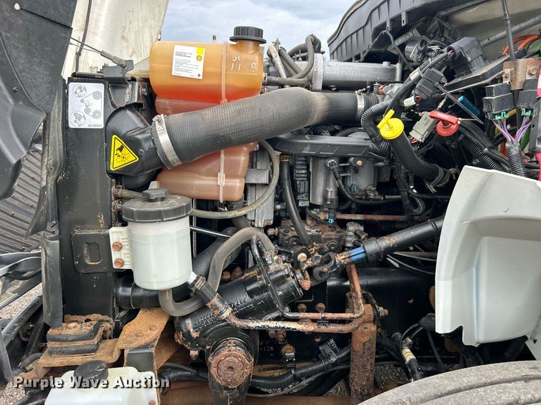 image for item EG1083 2012 International DuraStar 4300 utility / service truck