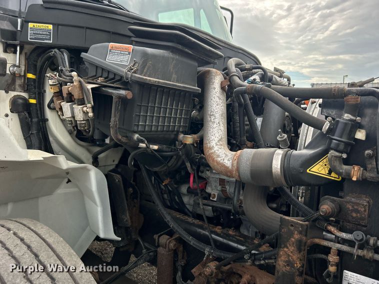 image for item EG1083 2012 International DuraStar 4300 utility / service truck