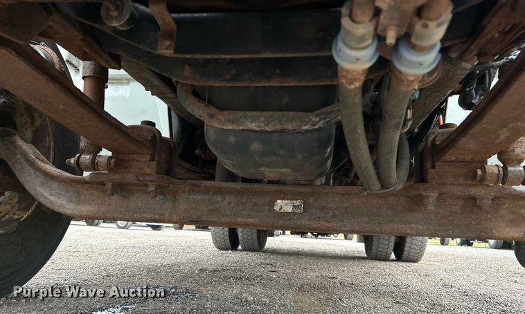 image for item EG1083 2012 International DuraStar 4300 utility / service truck