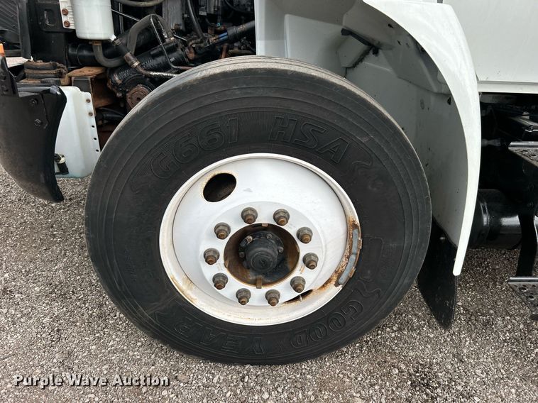 image for item EG1083 2012 International DuraStar 4300 utility / service truck