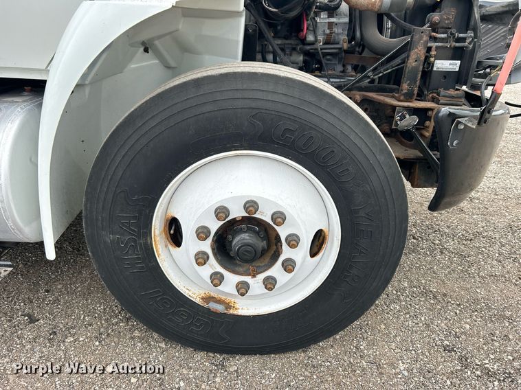 image for item EG1083 2012 International DuraStar 4300 utility / service truck