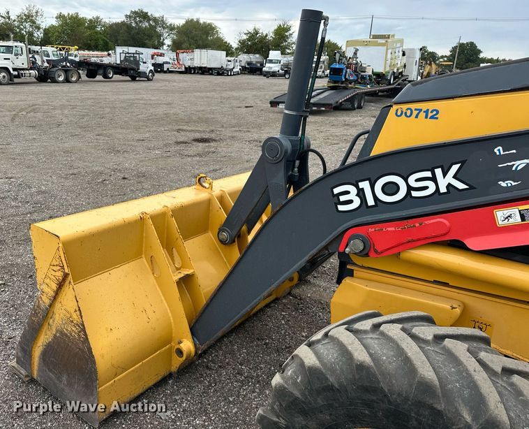 image for item EG1084 2014 John Deere  310SK backhoe