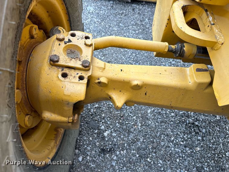 image for item EG1084 2014 John Deere  310SK backhoe