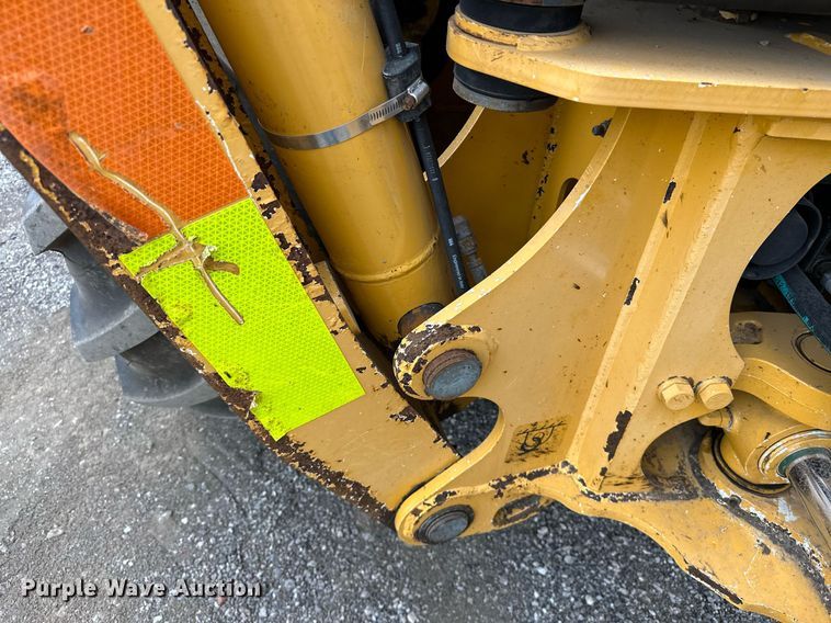 image for item EG1084 2014 John Deere  310SK backhoe