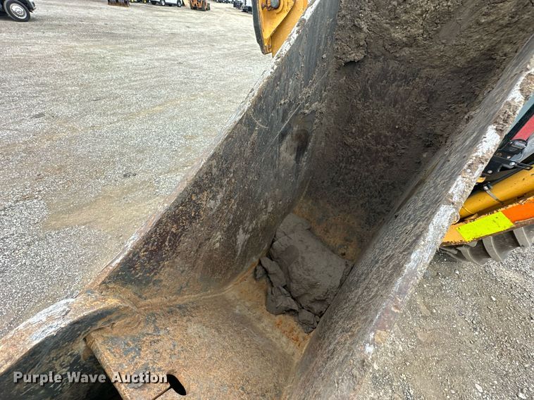 image for item EG1084 2014 John Deere  310SK backhoe