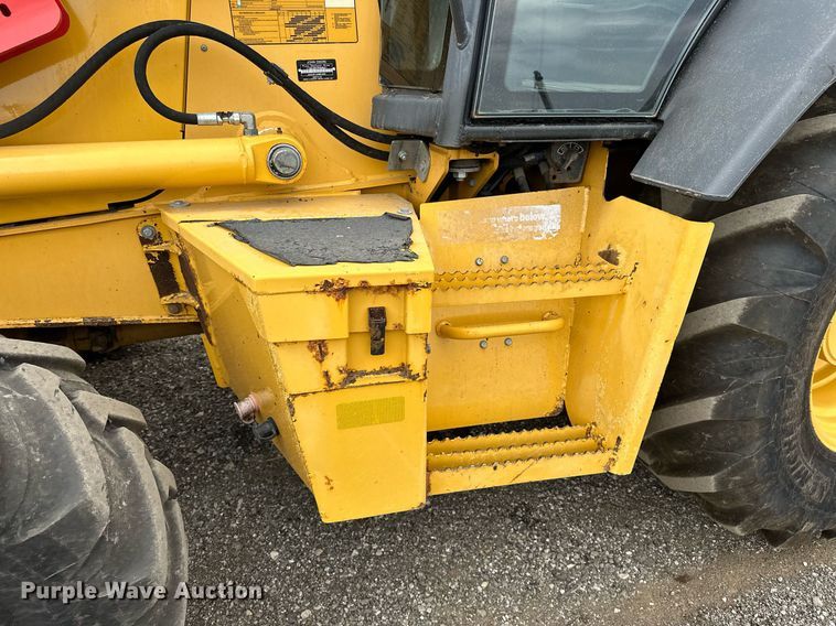 image for item EG1084 2014 John Deere  310SK backhoe