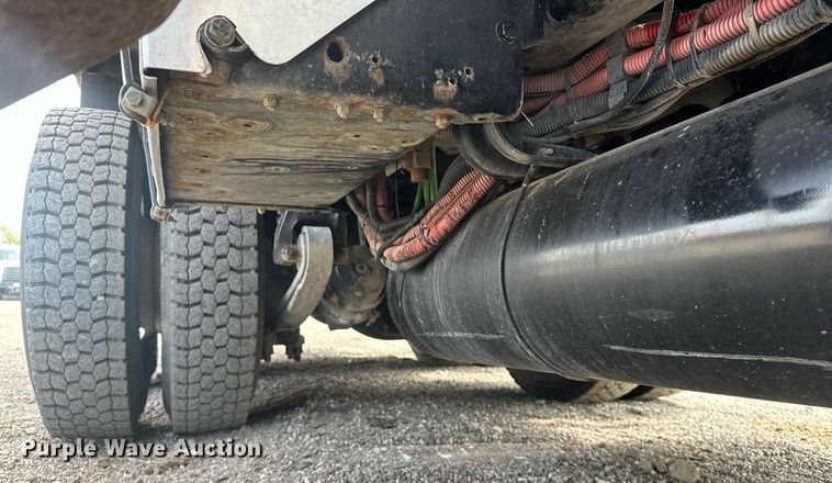 image for item EG1086 2012 Freightliner  Business Class M2 crane truck