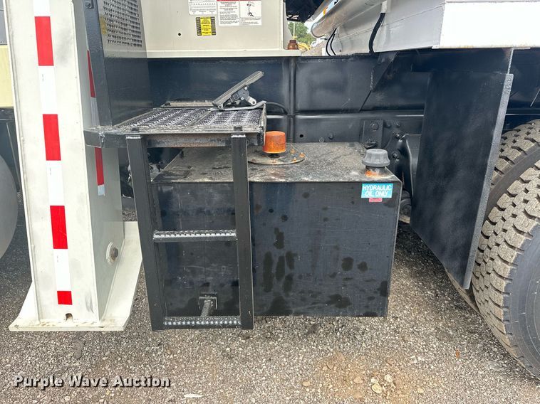 image for item EG1086 2012 Freightliner  Business Class M2 crane truck