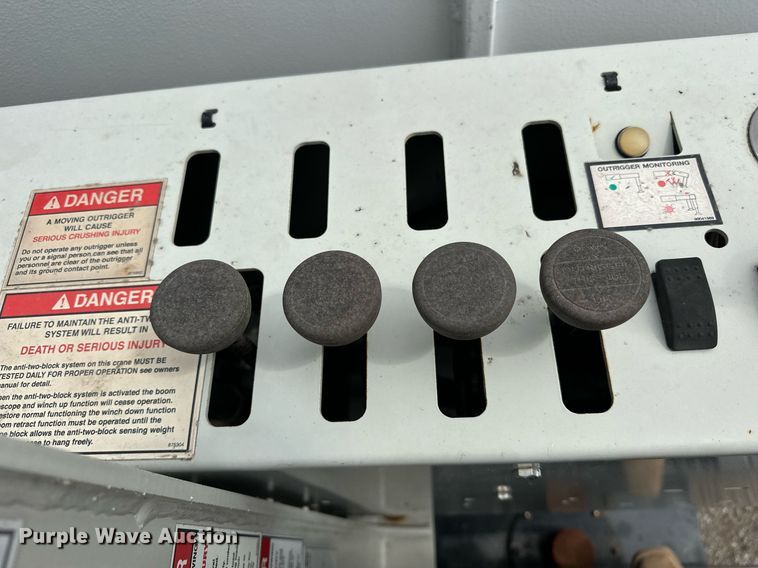 image for item EG1086 2012 Freightliner  Business Class M2 crane truck