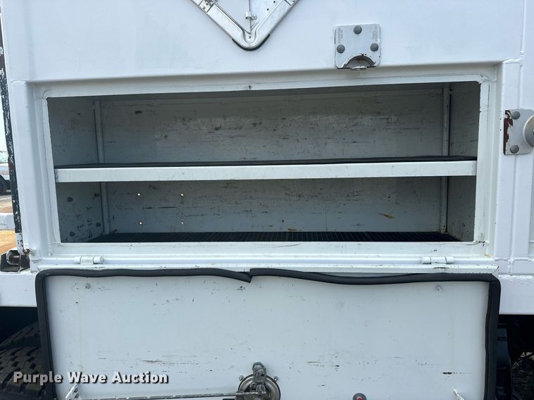 image for item EG1086 2012 Freightliner  Business Class M2 crane truck