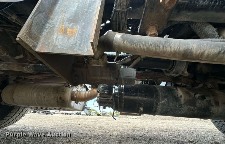 image for item EG1086 2012 Freightliner  Business Class M2 crane truck