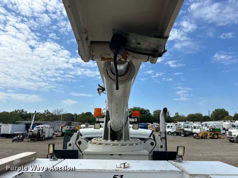 image for item EG1086 2012 Freightliner  Business Class M2 crane truck