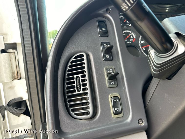 image for item EG1086 2012 Freightliner  Business Class M2 crane truck