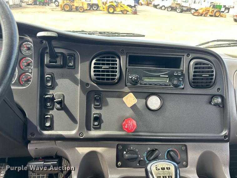 image for item EG1086 2012 Freightliner  Business Class M2 crane truck