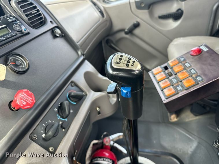 image for item EG1086 2012 Freightliner  Business Class M2 crane truck