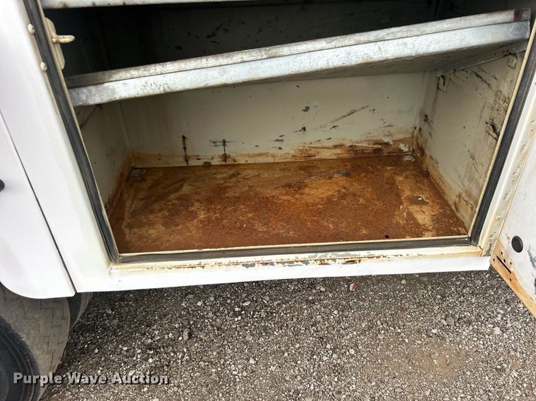 image for item EG1089 2011 Ford F450 Super Duty utility / service truck