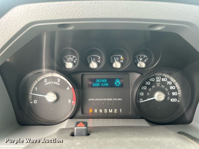 image for item EG1089 2011 Ford F450 Super Duty utility / service truck