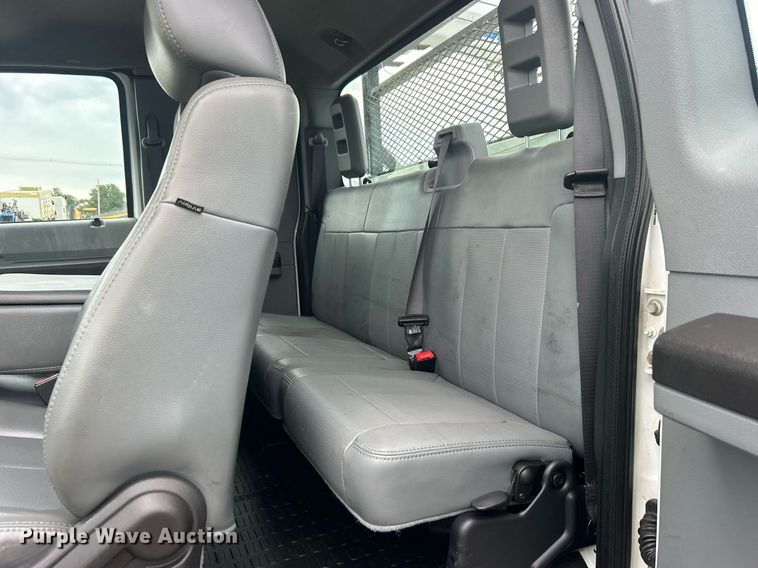 image for item EG1089 2011 Ford F450 Super Duty utility / service truck