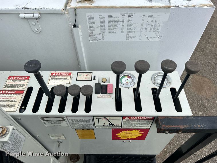 image for item EG1090 2012 Freightliner  Business Class M2 crane truck