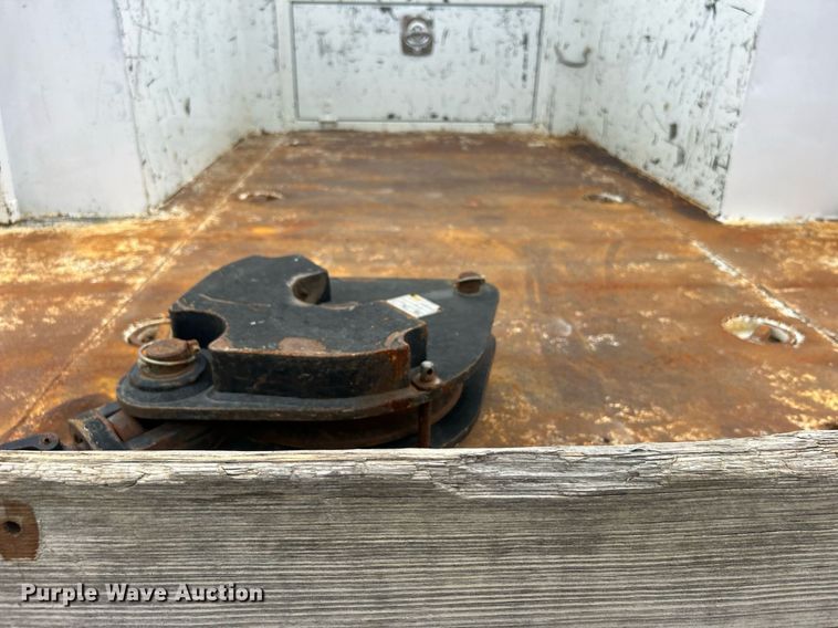 image for item EG1090 2012 Freightliner  Business Class M2 crane truck