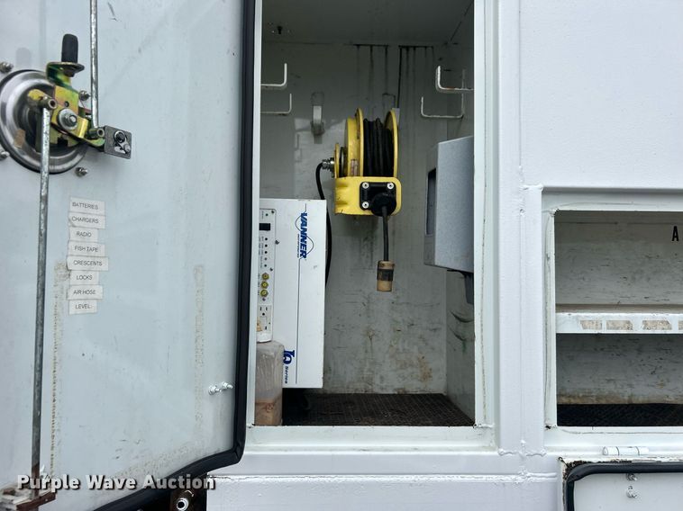 image for item EG1090 2012 Freightliner  Business Class M2 crane truck