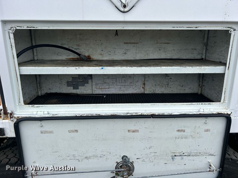 image for item EG1090 2012 Freightliner  Business Class M2 crane truck