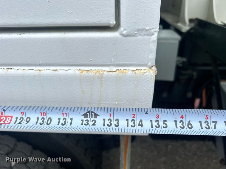 image for item EG1090 2012 Freightliner  Business Class M2 crane truck