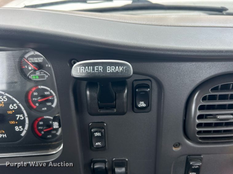 image for item EG1090 2012 Freightliner  Business Class M2 crane truck