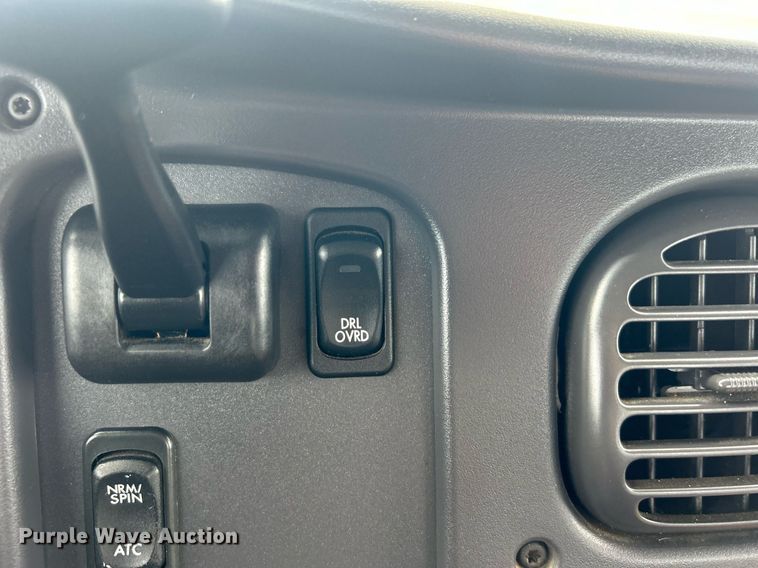 image for item EG1090 2012 Freightliner  Business Class M2 crane truck