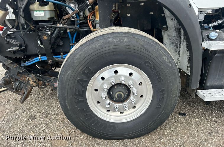 image for item EG1090 2012 Freightliner  Business Class M2 crane truck