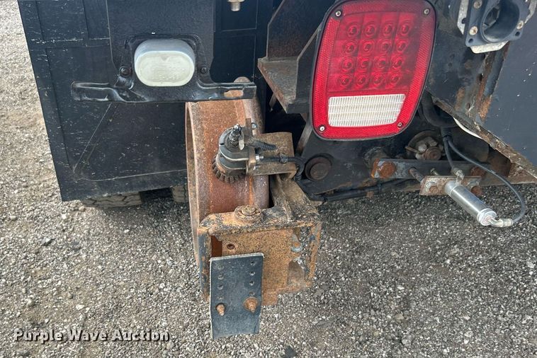 image for item EG1090 2012 Freightliner  Business Class M2 crane truck