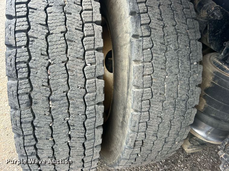 image for item EG1090 2012 Freightliner  Business Class M2 crane truck