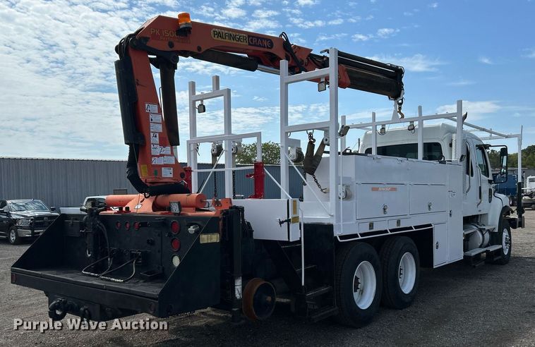 image for item EG1091 2007 Freightliner  Business Class M2 crane truck