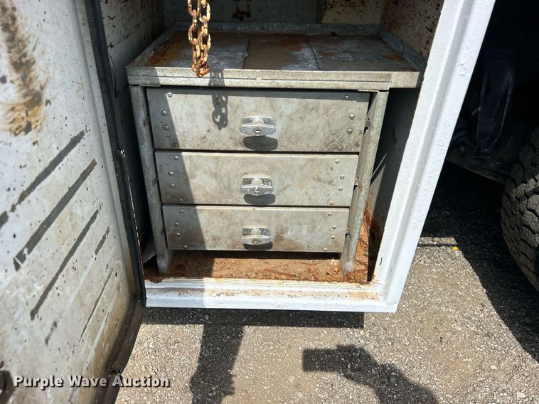 image for item EG1091 2007 Freightliner  Business Class M2 crane truck