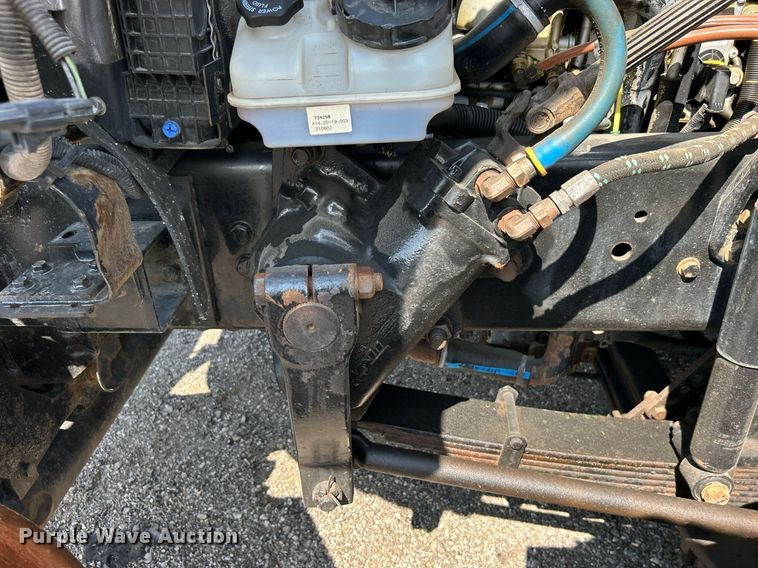 image for item EG1091 2007 Freightliner  Business Class M2 crane truck