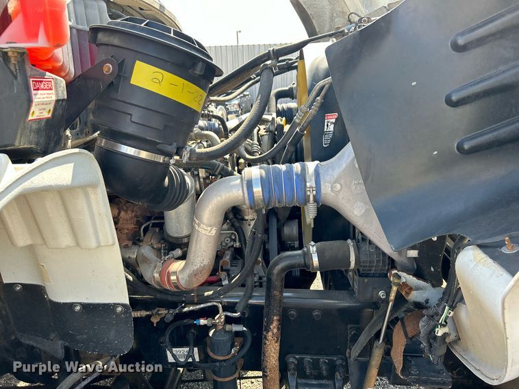 image for item EG1091 2007 Freightliner  Business Class M2 crane truck