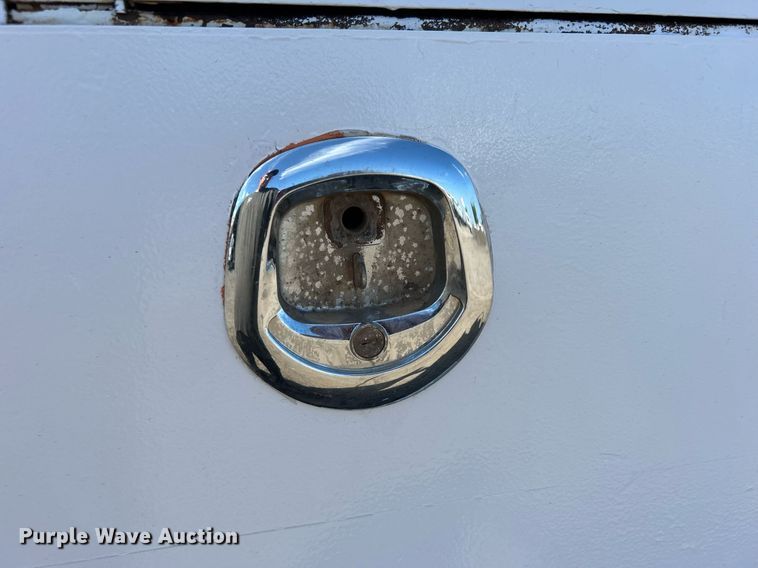 image for item EG1092 2007 Freightliner  Business Class M2 crane truck