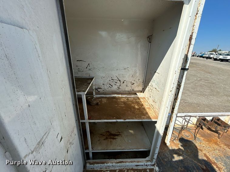 image for item EG1092 2007 Freightliner  Business Class M2 crane truck