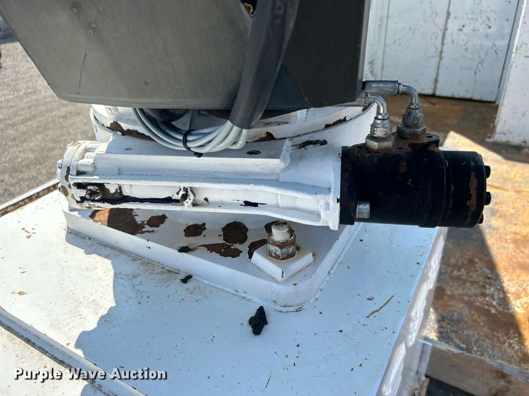 image for item EG1092 2007 Freightliner  Business Class M2 crane truck