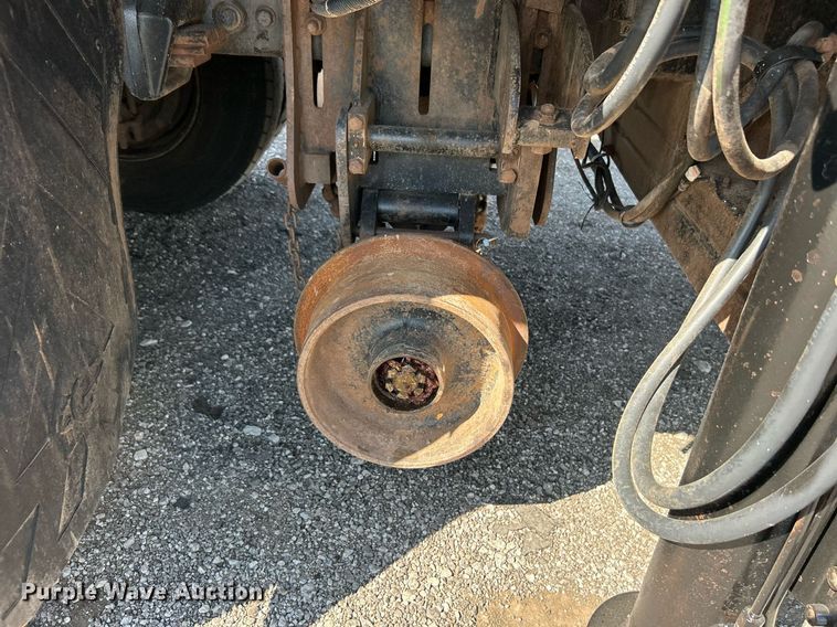 image for item EG1092 2007 Freightliner  Business Class M2 crane truck