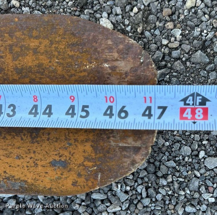 image for item EG1097 2004 Caterpillar  TH560B telehandler