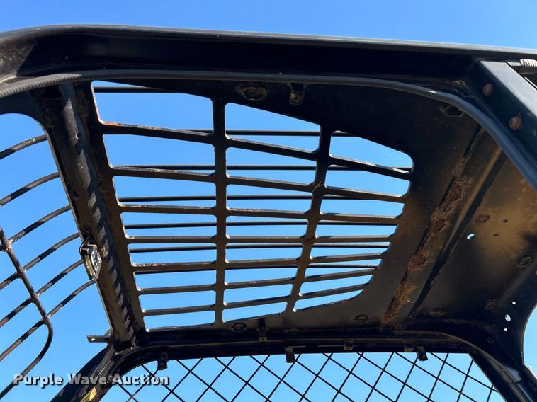 image for item EG1097 2004 Caterpillar  TH560B telehandler