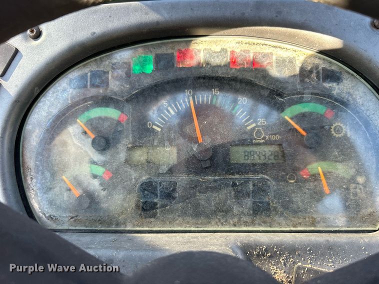 image for item EG1097 2004 Caterpillar  TH560B telehandler