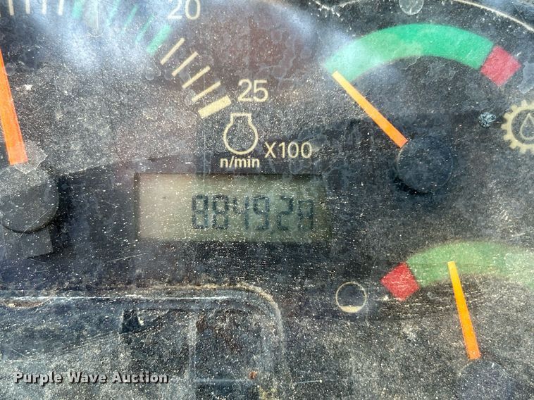 image for item EG1097 2004 Caterpillar  TH560B telehandler