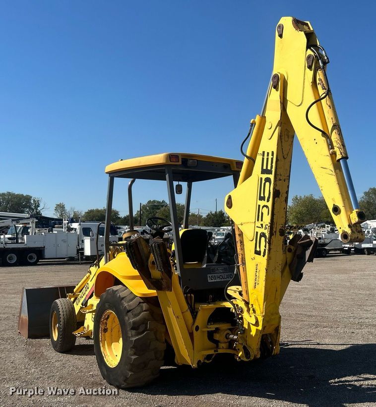 image for item EG1108 2000 New Holland 555E backhoe