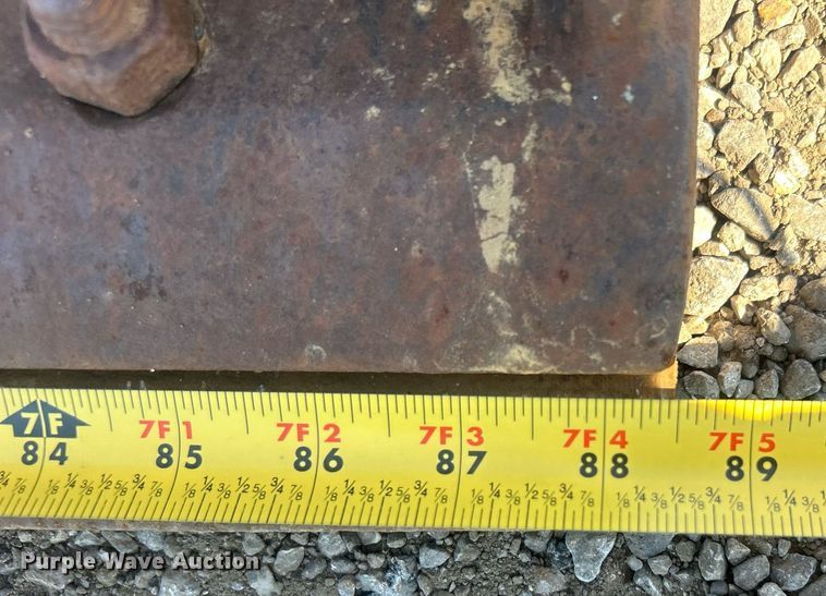 image for item EG1108 2000 New Holland 555E backhoe