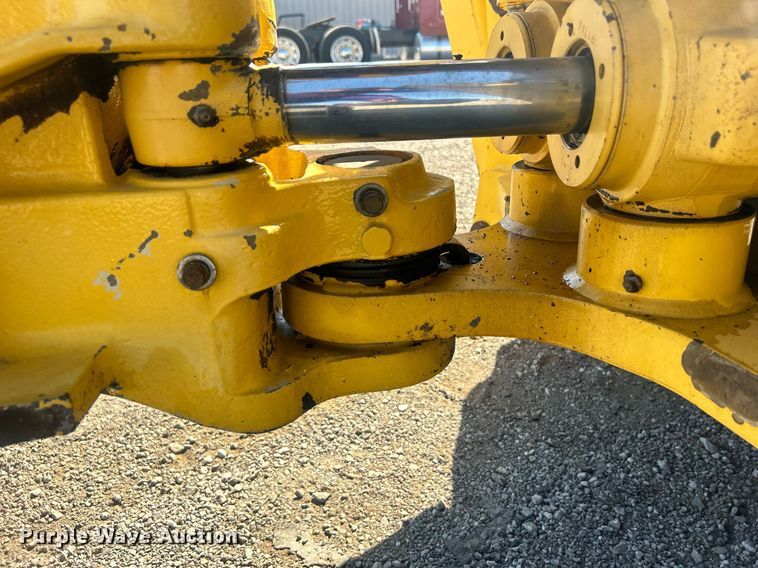 image for item EG1108 2000 New Holland 555E backhoe